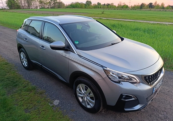 Peugeot 3008 cena 69900 przebieg: 132000, rok produkcji 2018 z Kamieńsk małe 596